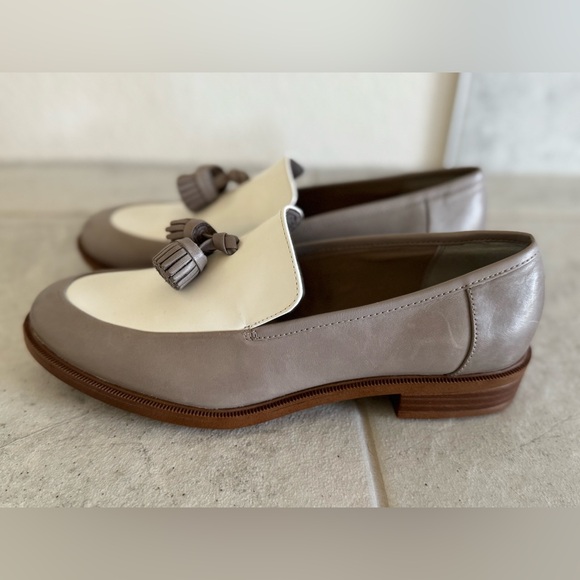 Clark’s Somerset Taylor Cinderella Loafer Tassels Gray/White Leather Womens 7.5M - Picture 9 of 16